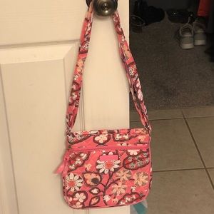 Vera Bradley Crossover. NWOT